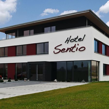 Hotel Sentio Vöhringen Exteriör bild