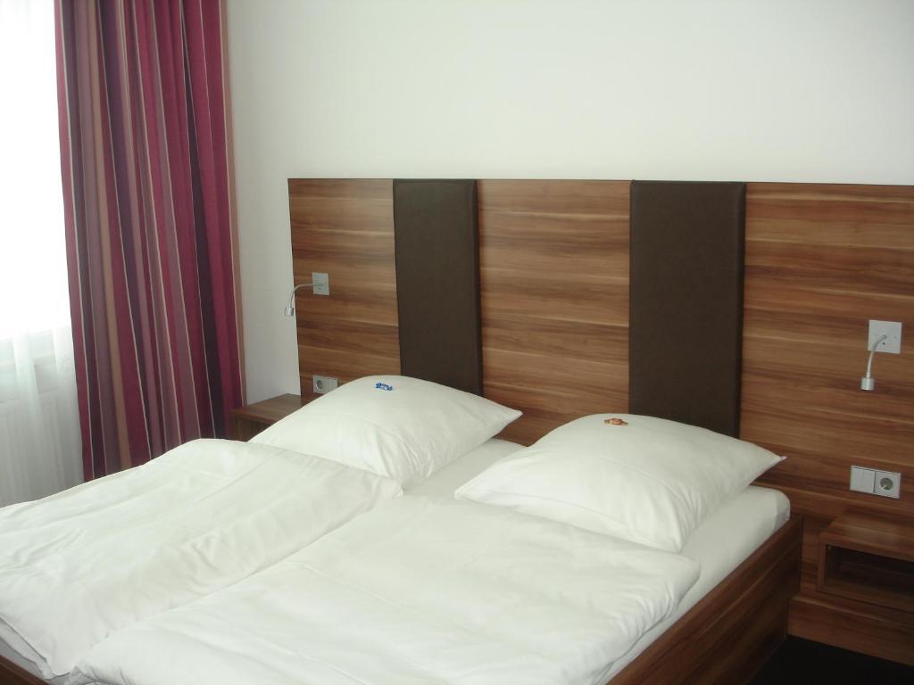 Hotel Sentio Vöhringen Rum bild